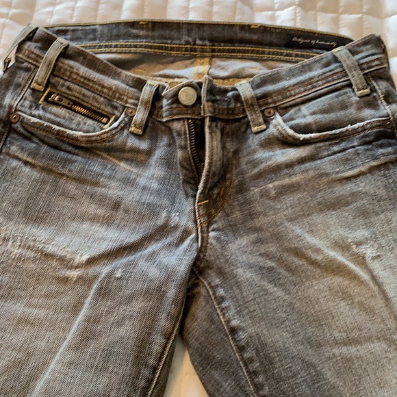 Denim - Picture 6 of 7